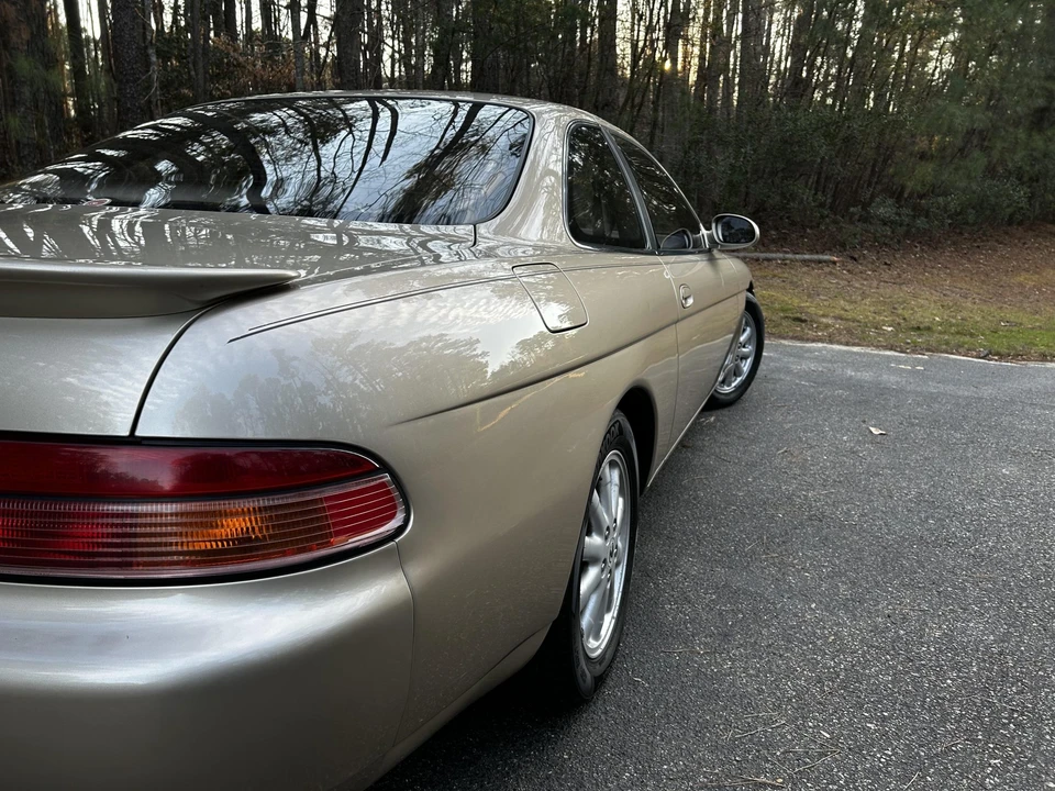 1995 Lexus SC400 - Image 16 of 31