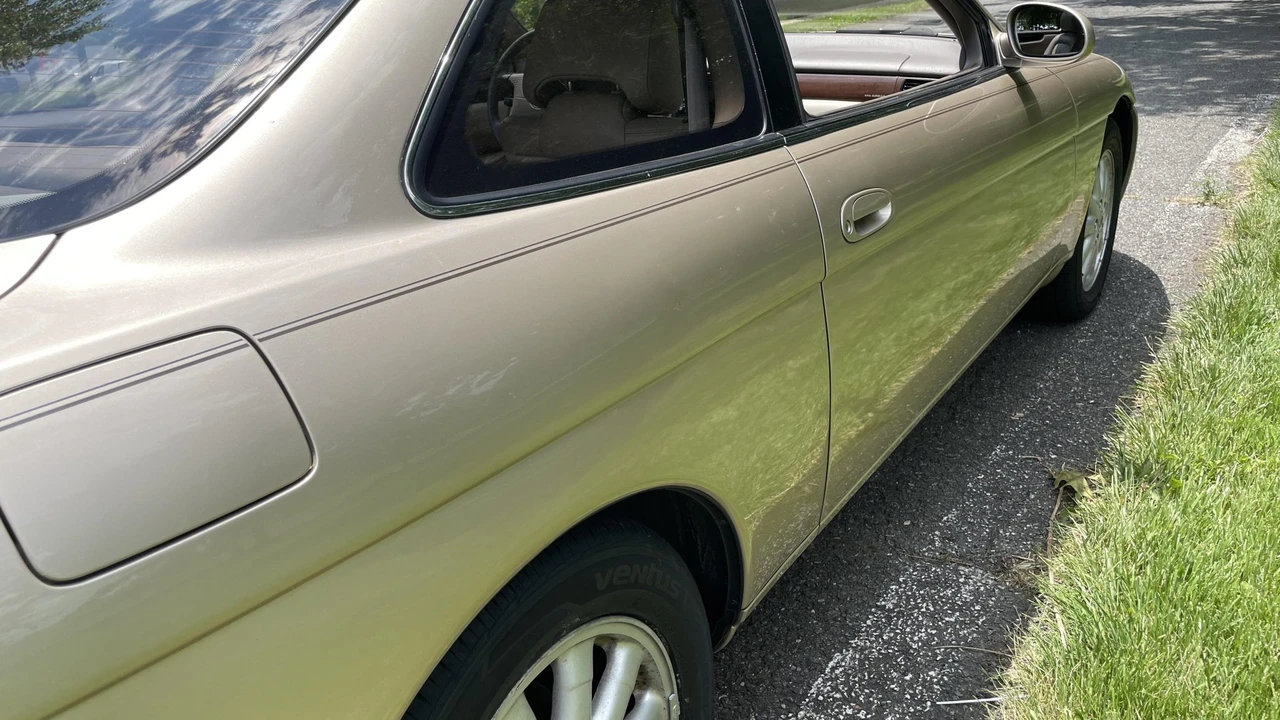 1995 Lexus SC400 - Image 19 of 31
