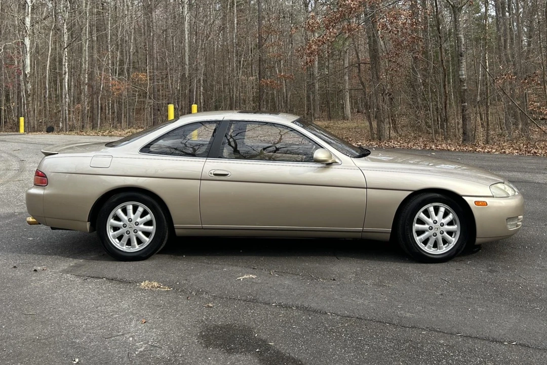 1995 Lexus SC400 - Image 12 of 31