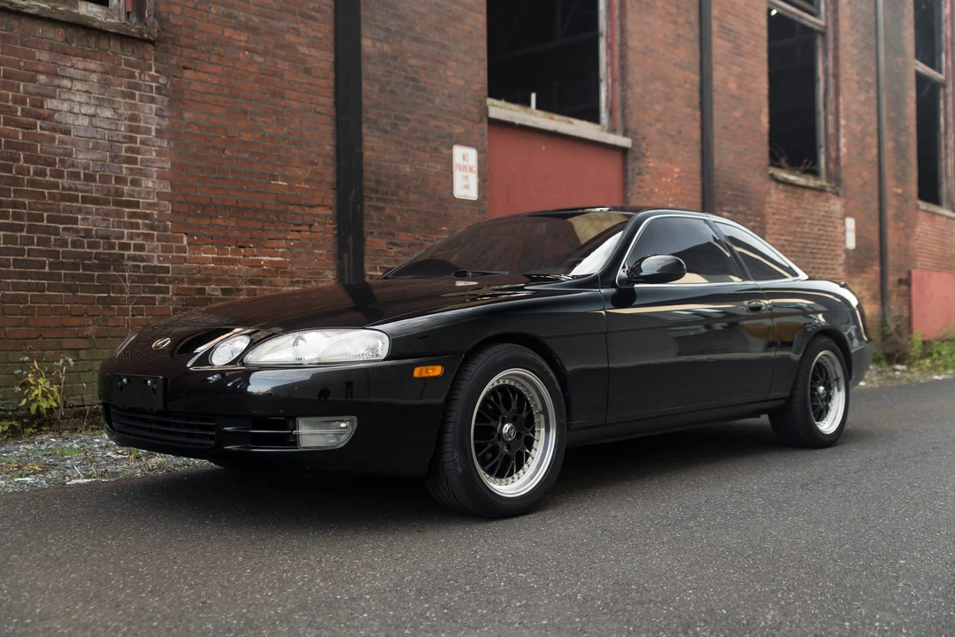 1995 Lexus SC400 - Image 3 of 31