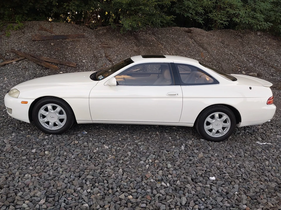 1995 Lexus SC400 - Image 22 of 31
