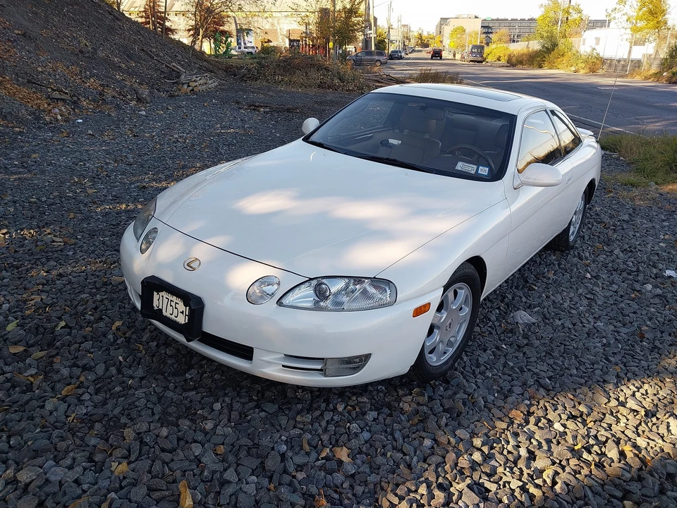 1995 Lexus SC400 - Image 14 of 31