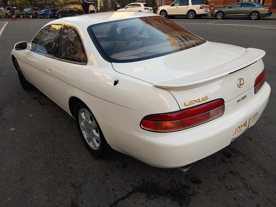 1995 Lexus SC400 - Image 11 of 31