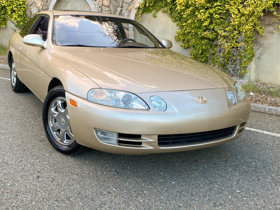 1995 Lexus SC400 - Image 16 of 31