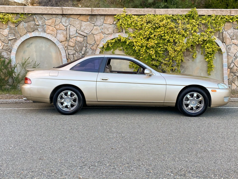 1995 Lexus SC400 - Image 21 of 31