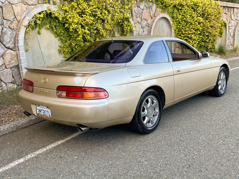 1995 Lexus SC400 - Image 22 of 31