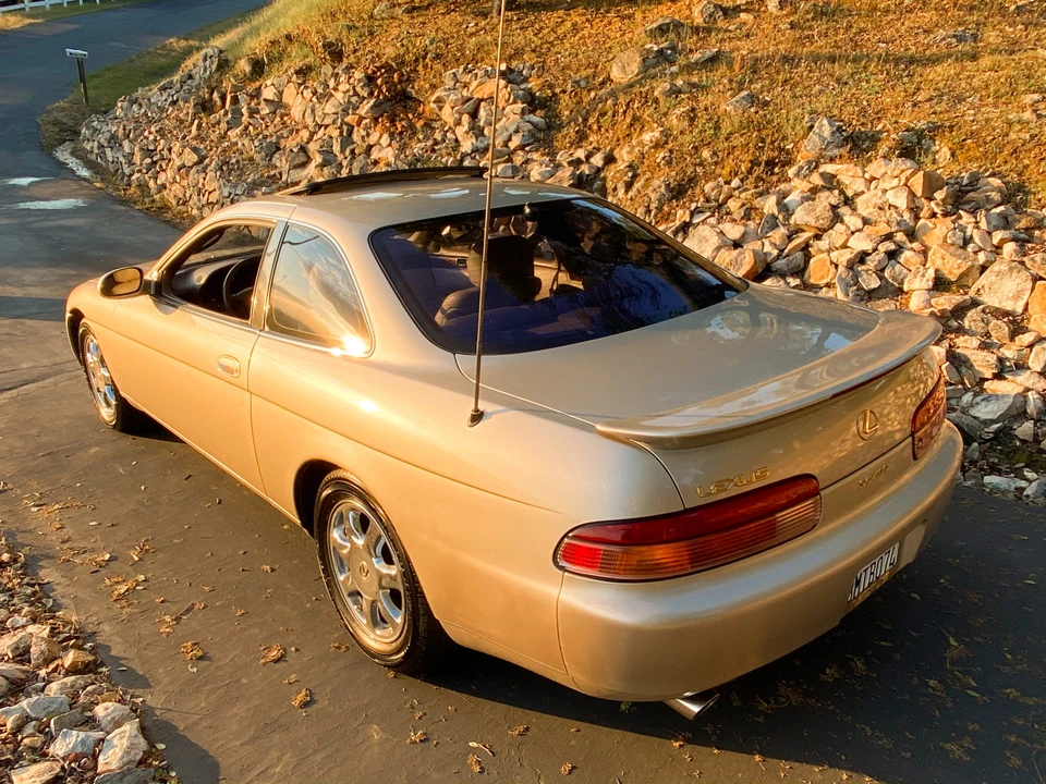 1995 Lexus SC400 - Image 6 of 31