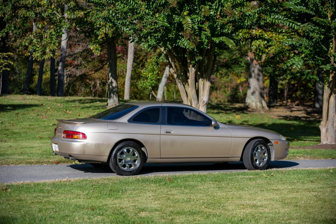 1995 Lexus SC400 - Image 16 of 31