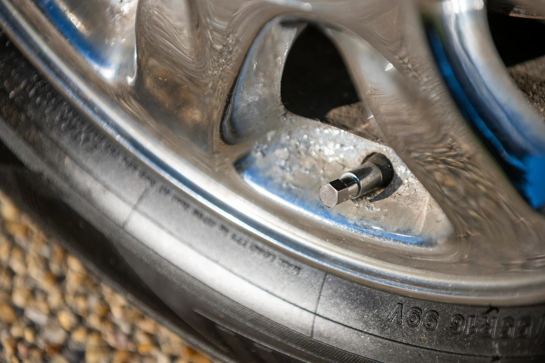 1995 Lexus SC400 - Image 28 of 31