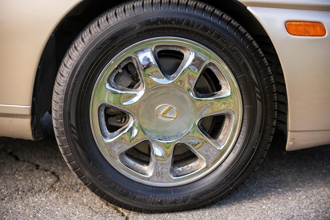 1995 Lexus SC400 - Image 27 of 31
