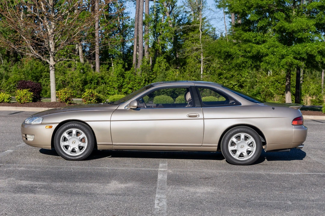 1995 Lexus SC400 - Image 9 of 31