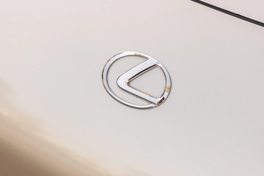 1995 Lexus SC400 - Image 23 of 31