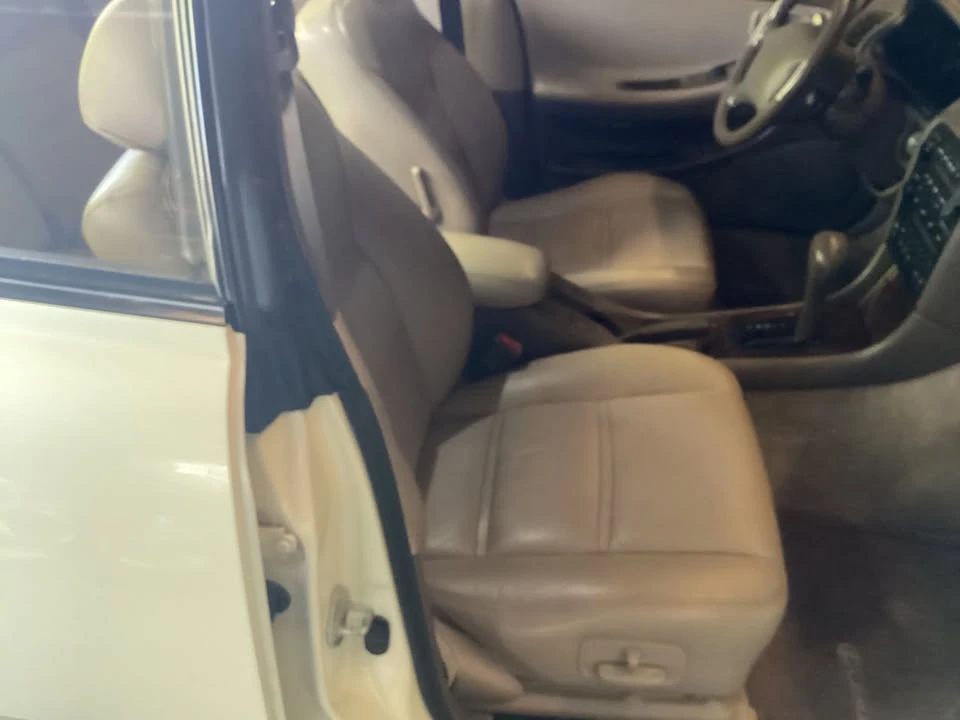 1995 Lexus ES 2nd Gen - Image 14 of 14