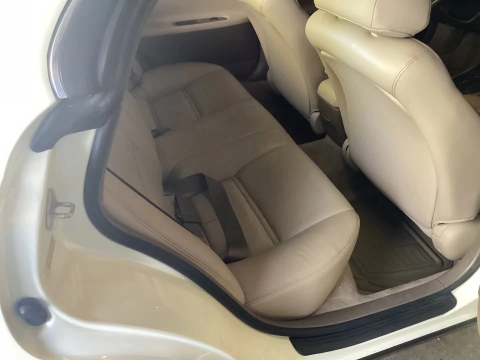 1995 Lexus ES 2nd Gen - Image 12 of 14