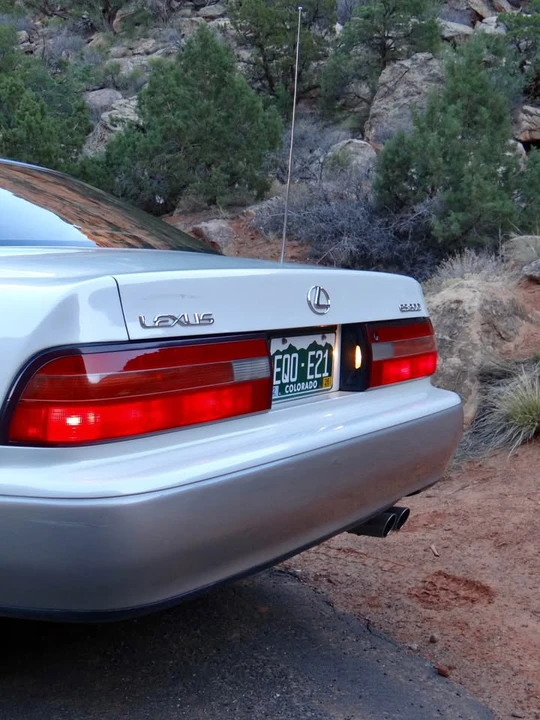 1995 Lexus ES 1st Gen - Image 3 of 20