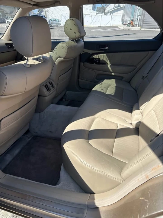 1995 Lexus LS 2nd Gen - Image 5 of 7