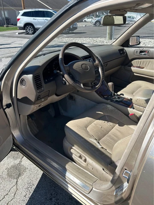 1995 Lexus LS 2nd Gen - Image 4 of 7