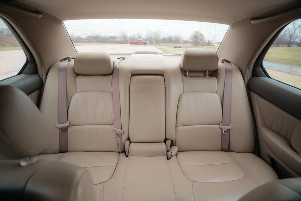 1995 Lexus LS 2nd Gen - Image 17 of 20