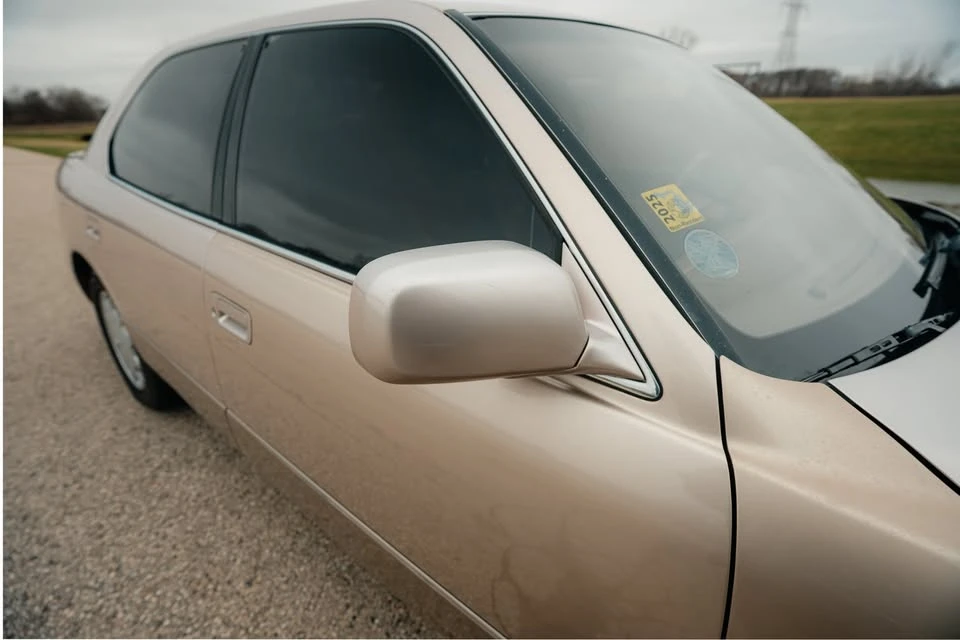1995 Lexus LS 2nd Gen - Image 18 of 20