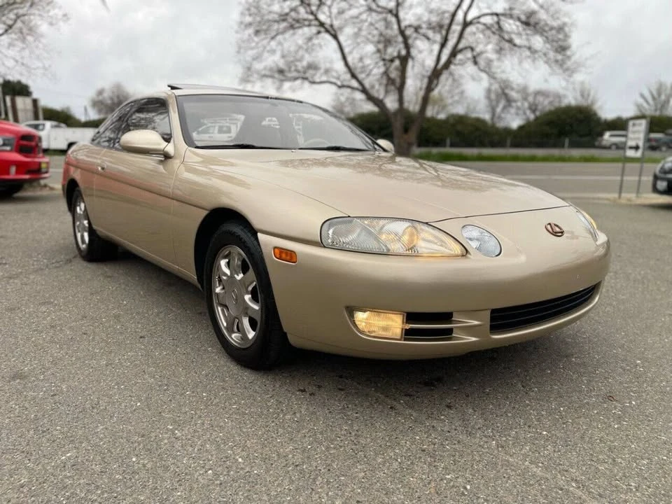 1995 Lexus SC400 - Image 10 of 20