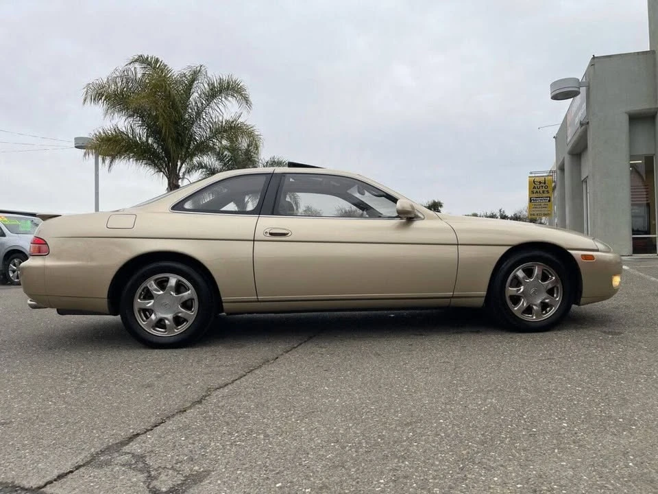 1995 Lexus SC400 - Image 8 of 20