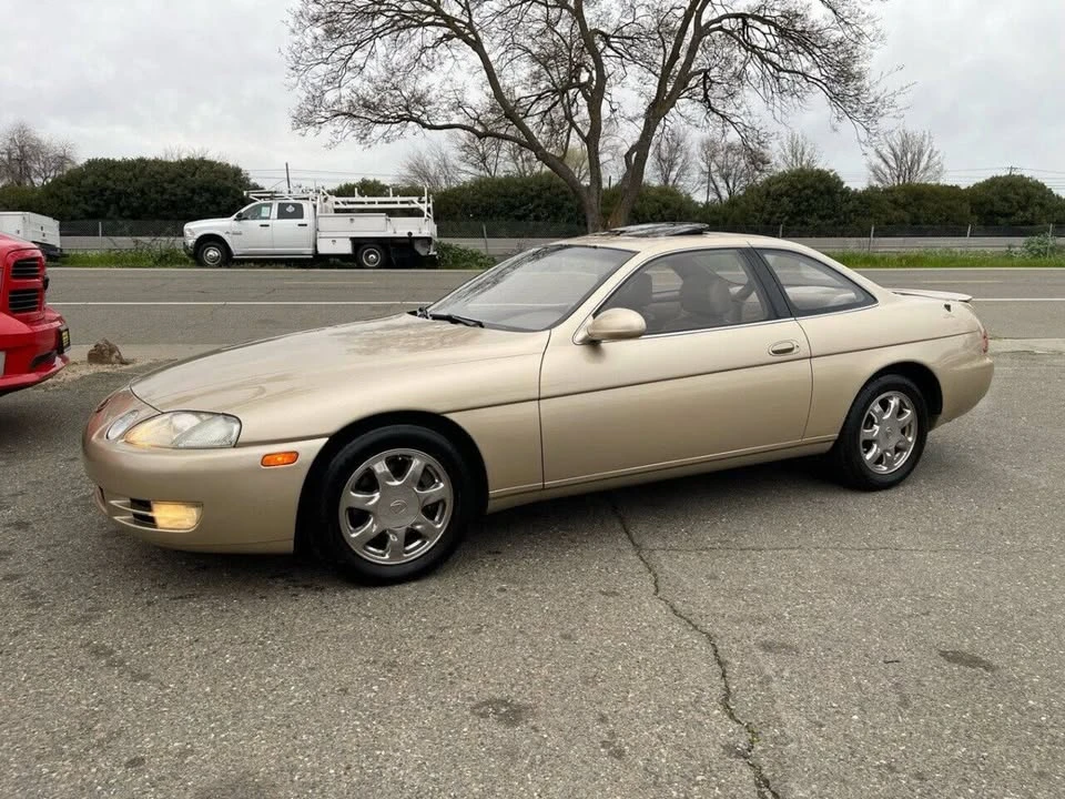 1995 Lexus SC400 - Image 3 of 20