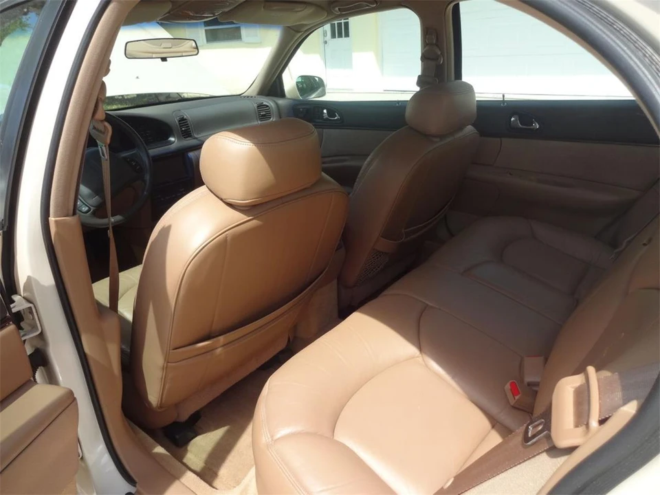 1995 Lincoln Continental 9th Gen - Image 30 of 31