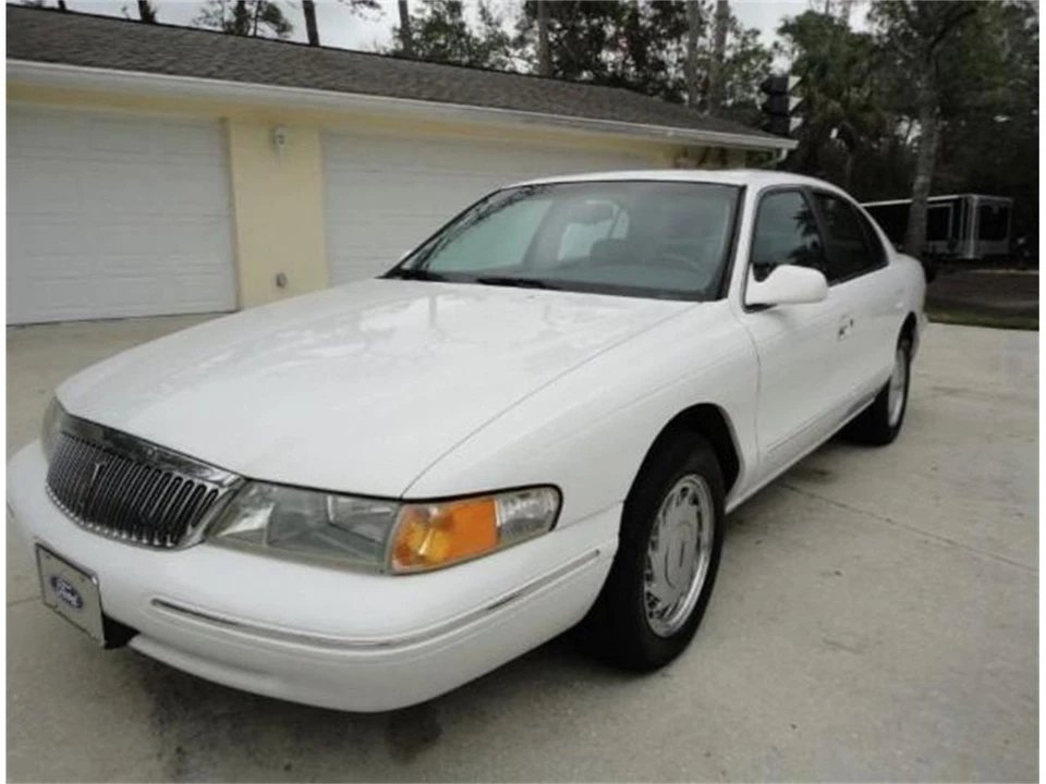 1995 Lincoln Continental 9th Gen - Image 3 of 23