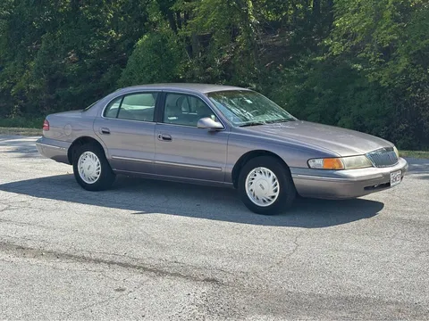 1995 Lincoln Continental Sedan 4D