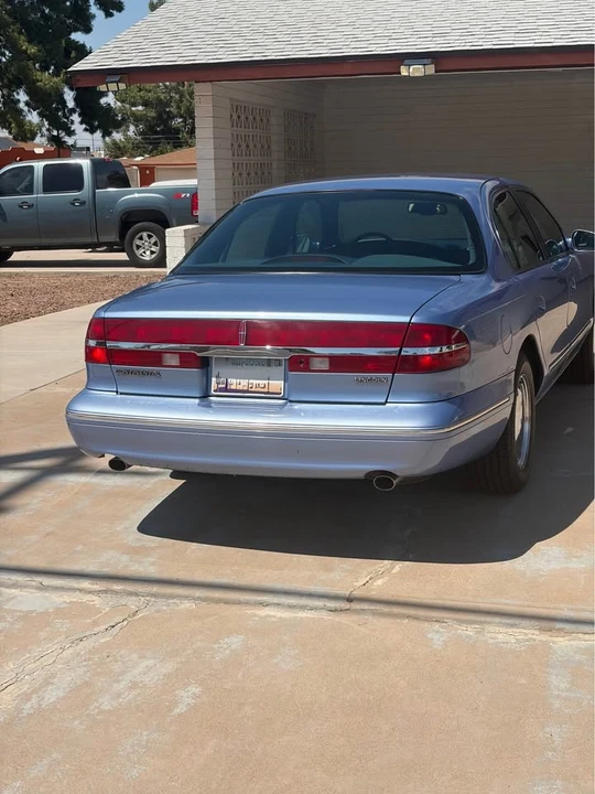1995 Lincoln Continental 9th Gen - Image 4 of 7