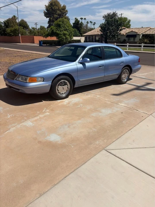 1995 Lincoln Continental 9th Gen - Image 6 of 7