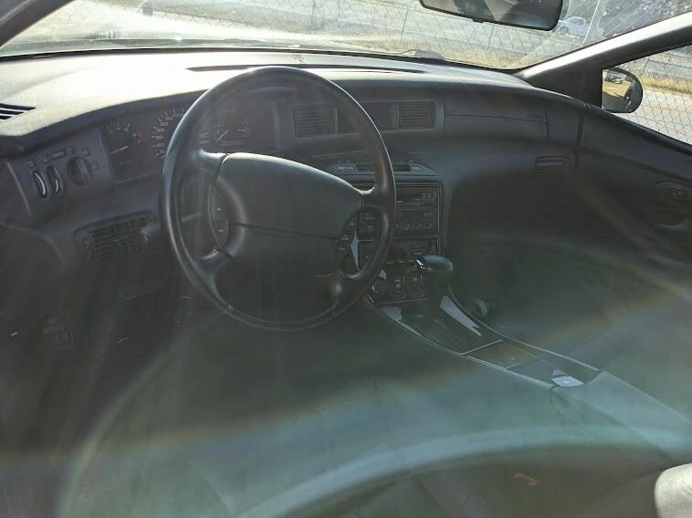 1995 Lincoln Continental Mark VIII - Image 8 of 12