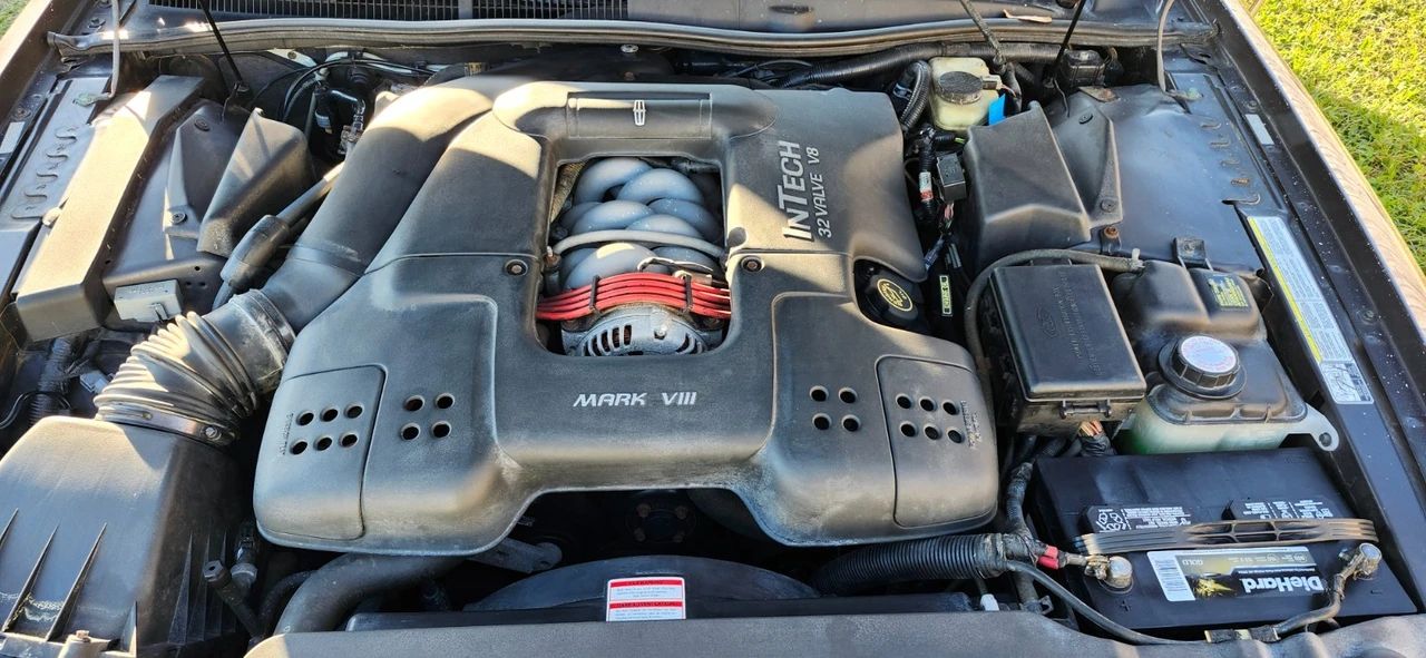 1995 Lincoln Continental Mark VIII - Image 7 of 7