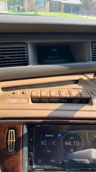 1995 Lincoln Continental Mark VIII - Image 13 of 29