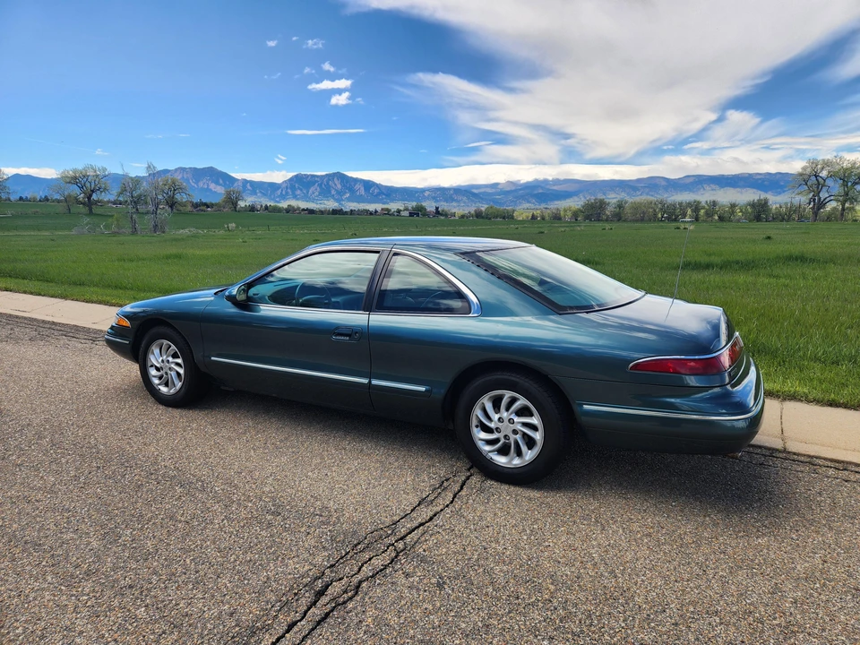 1995 Lincoln Continental Mark VIII - Image 14 of 31