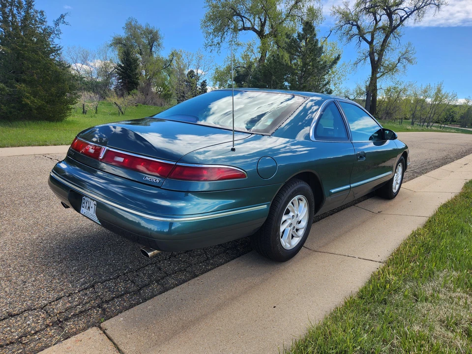 1995 Lincoln Continental Mark VIII - Image 23 of 31