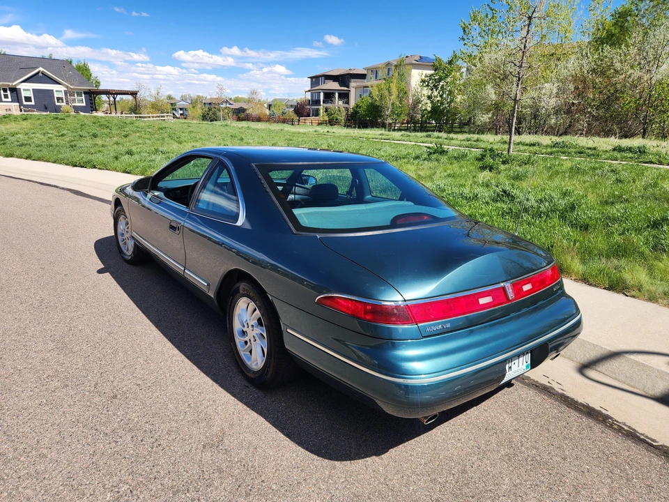 1995 Lincoln Continental Mark VIII - Image 16 of 31