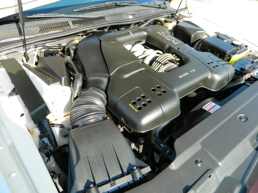 1995 Lincoln Continental Mark VIII - Image 7 of 8