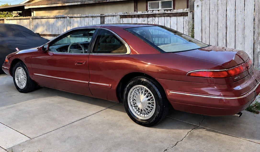 1995 Lincoln Continental Mark VIII - Image 5 of 10