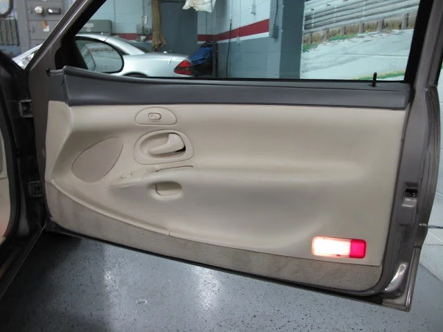 1995 Lincoln Continental Mark VIII - Image 12 of 21