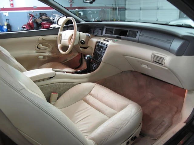 1995 Lincoln Continental Mark VIII - Image 10 of 21