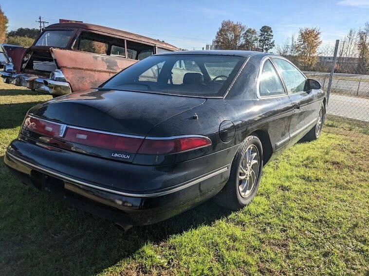 1995 Lincoln Continental Mark VIII - Image 4 of 22