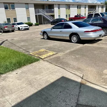 1995 Lincoln Mark VIII Coupe 2D