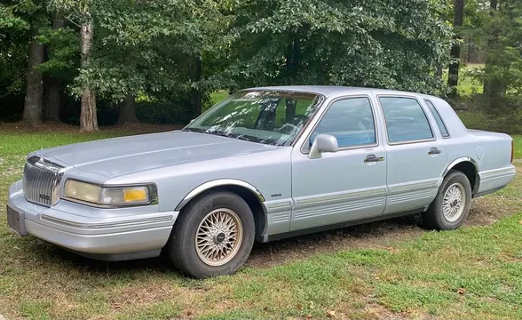 1995 Lincoln Town Car