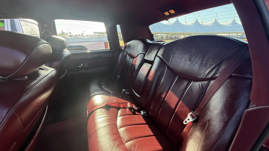 1995 Lincoln Town Car - Image 7 of 8