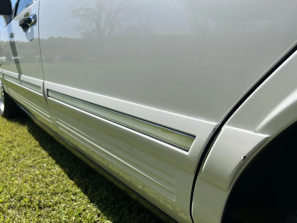 1995 Lincoln Town Car - Image 23 of 31