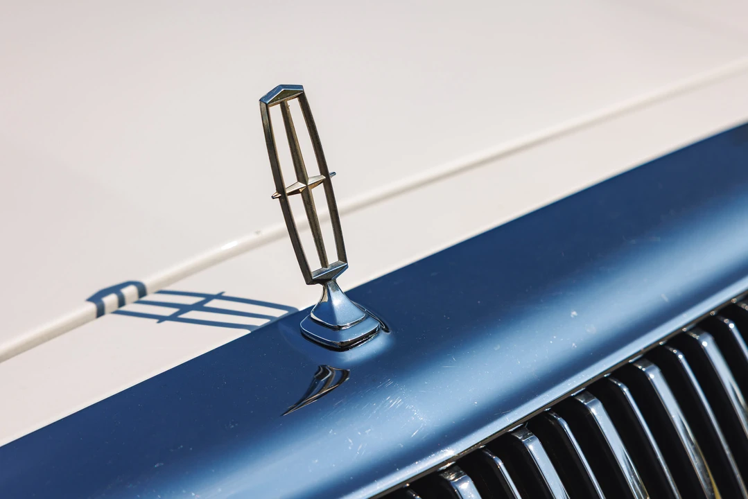 1995 Lincoln Town Car - Image 20 of 31