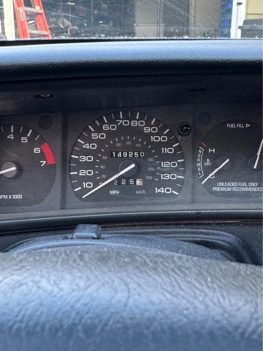 1995 Lincoln Continental Mark VIII - Image 5 of 5