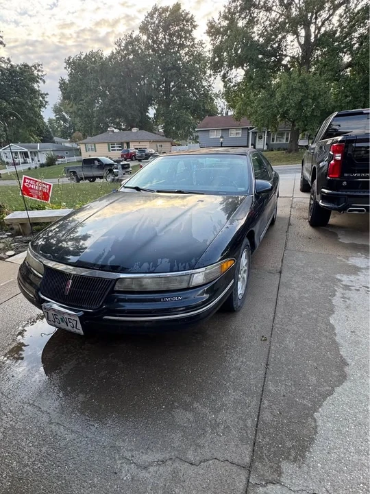 1995 Lincoln Continental Mark VIII - Image 2 of 5