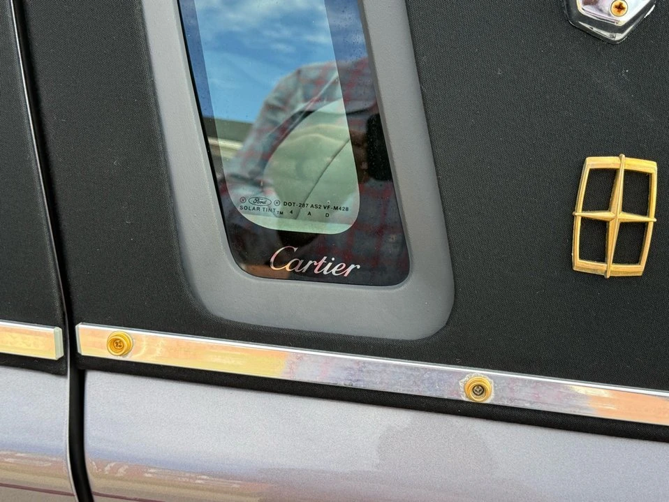 1995 Lincoln Town Car - Image 16 of 20